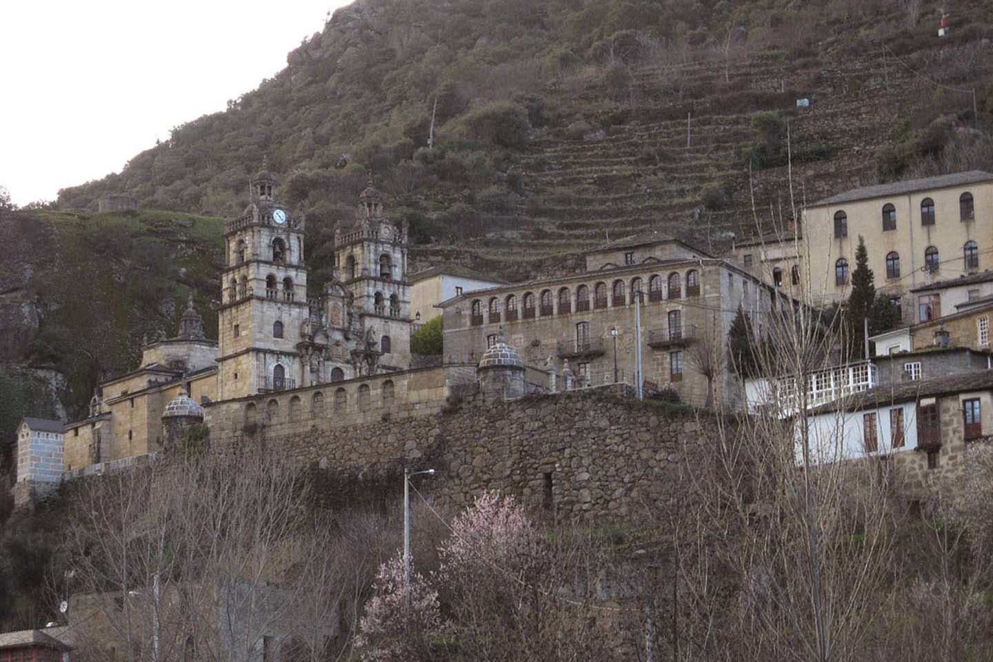 Santuario da Nosa Señora das Ermidas