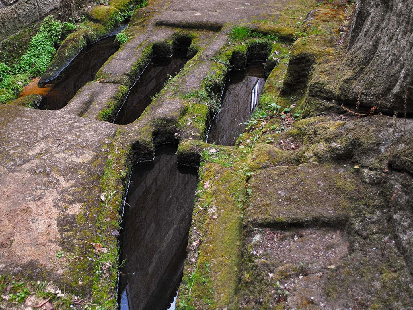 Monasterio de San Pedro de Rocas - Ourense