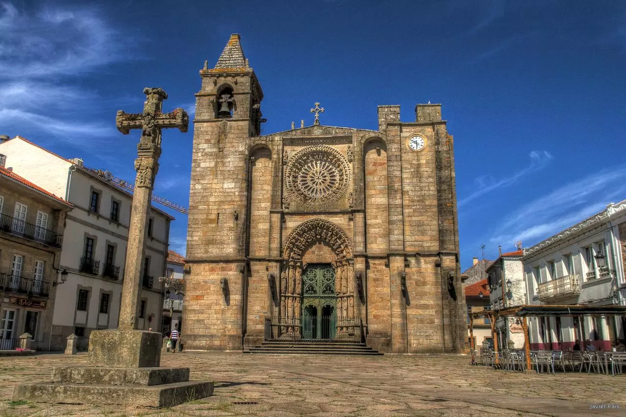 Iglesia de San Martiño - Noia